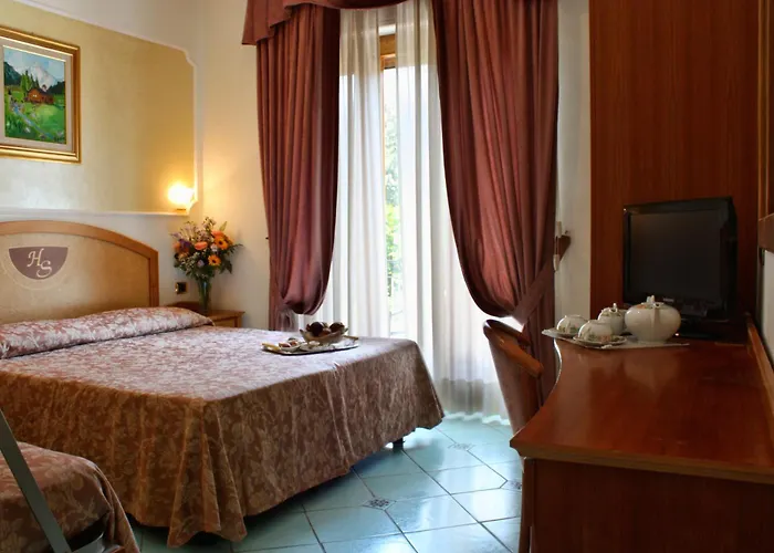 Otel Savoia Sorrento