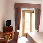 ホテル Savoia 3*
