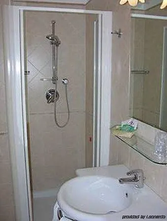 Отель Savoia