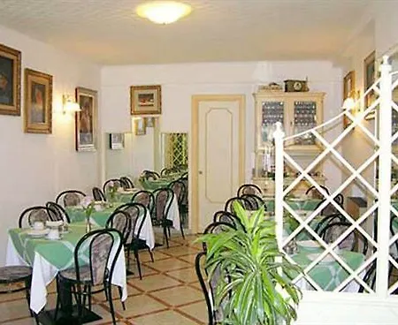Savoia 3*