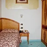 Отель Savoia 3*
